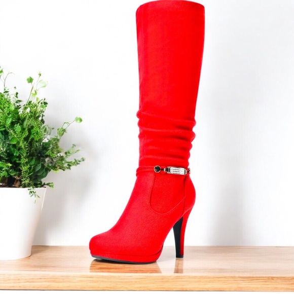 Elegant Red Knee-High Boots - Picture 1 of 8